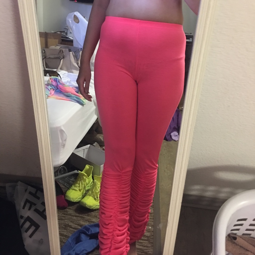 Two piece pant set neon pink new
